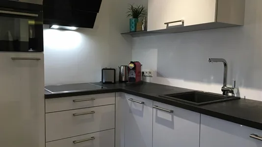 Apartments in Location is not specified - photo 6