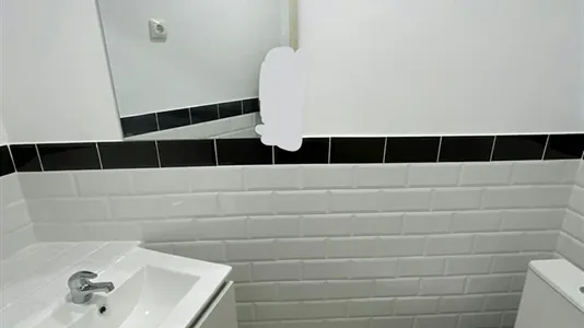 Rooms in Madrid Retiro - photo 7