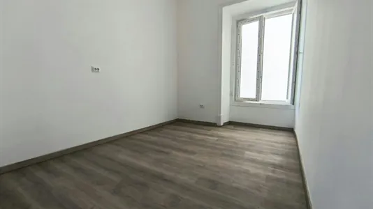 Apartments in Barreiro - photo 1