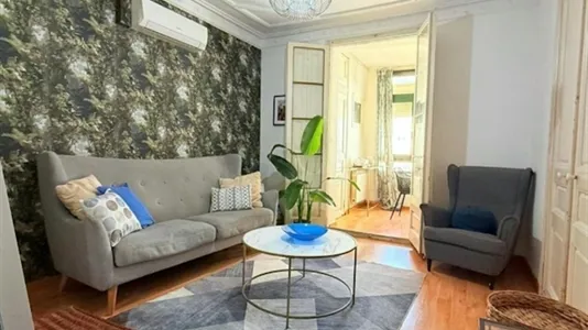 Rooms in Barcelona Eixample - photo 7