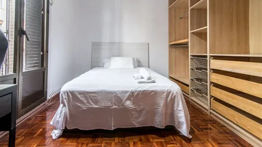 Rooms in Madrid Retiro - photo 2