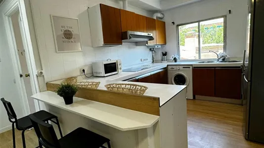 Rooms in Madrid Ciudad Lineal - photo 8