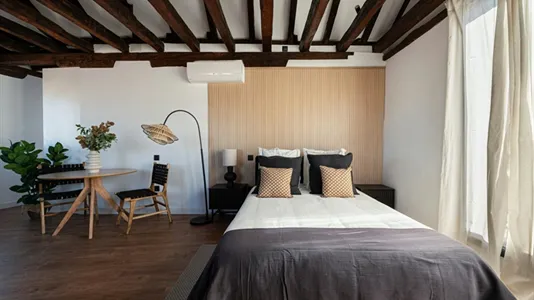 Apartments in Madrid Centro - photo 7