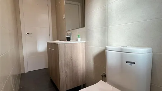 Rooms in Madrid Latina - photo 8
