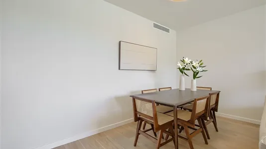 Houses in Boadilla del Monte - photo 7