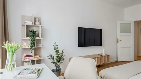 Apartments in Berlin Neukölln - photo 5