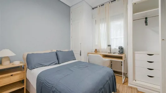 Rooms in Madrid Moncloa-Aravaca - photo 1