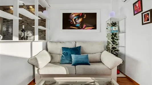 Apartments in Torremolinos - photo 2