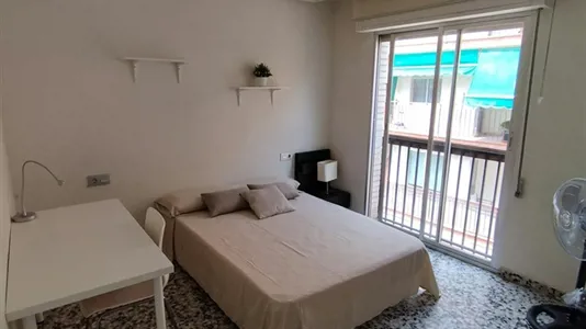 Rooms in Murcia - photo 1