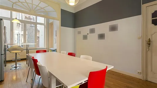 Rooms in Brussels Schaarbeek - photo 9