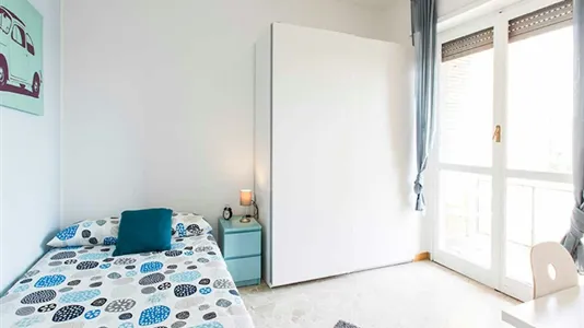 Rooms in Buccinasco - photo 2