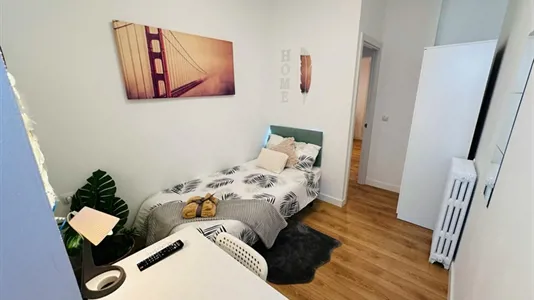Rooms in Zaragoza - photo 1