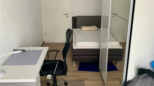 Rooms in Offenbach am Main - photo 2