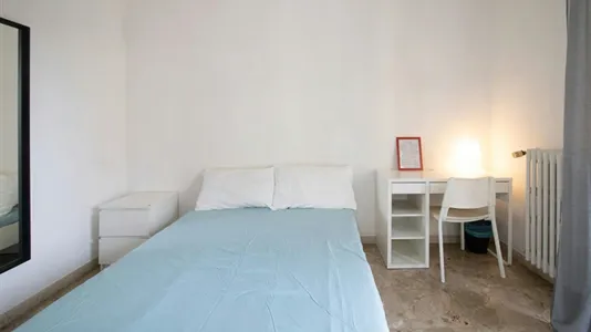 Rooms in Florence - photo 4
