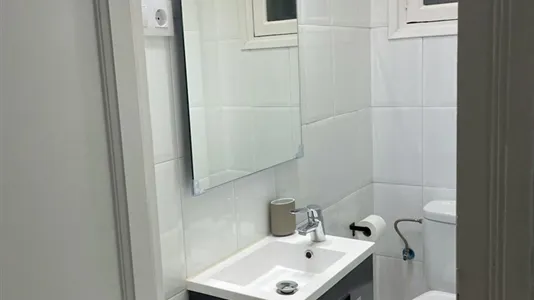 Rooms in Barcelona Eixample - photo 10