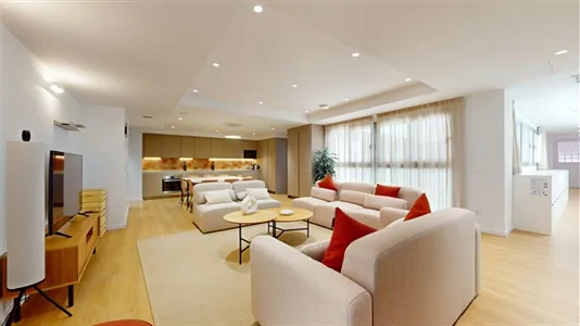 Rooms in Madrid Tetuán - photo 9