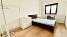 Room for rent, Lisbon (region), &lt;span class=&quot;blurred street&quot; onclick=&quot;ProcessAdRequest(11021171)&quot;&gt;&lt;span class=&quot;hint&quot;&gt;See streetname&lt;/span&gt;[xxxxxxxxxxxxx]&lt;/span&gt;