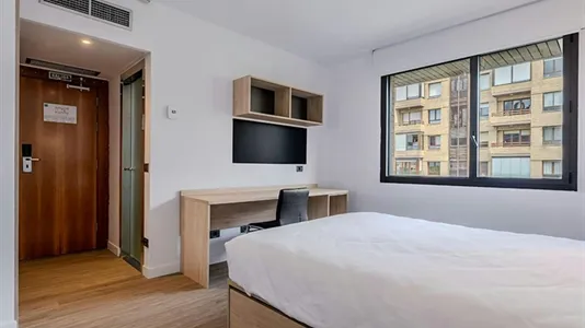 Rooms in Pamplona/Iruña - photo 2