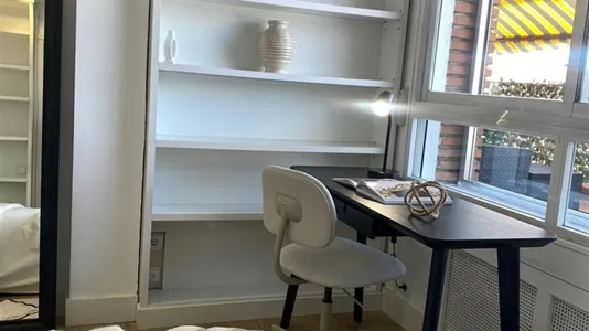 Rooms in Madrid Chamartín - photo 4