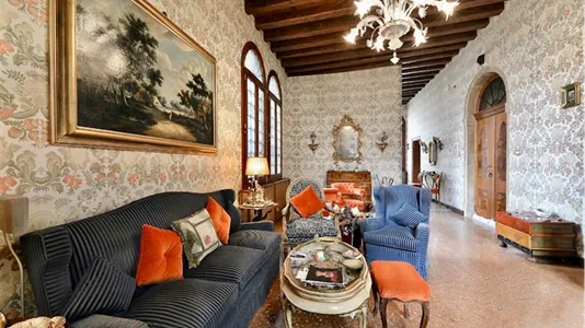 Apartments in Venice - photo 2