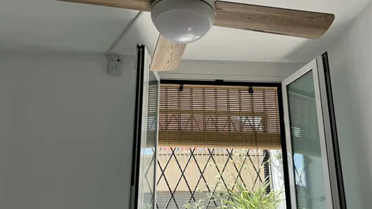 Rooms in Barcelona Ciutat Vella - photo 5