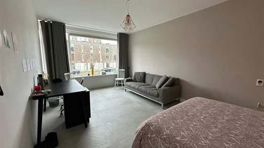 Rooms in Location is not specified - photo 1