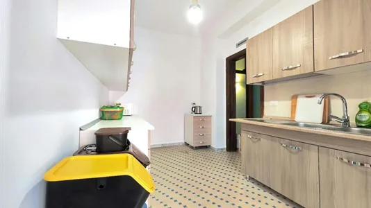 Rooms in Roma Municipio VIII – Appia Antica - photo 10