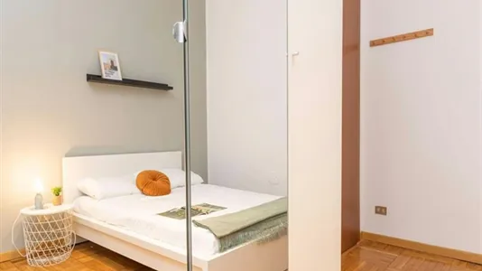Rooms in Milano Zona 8 - Fiera, Gallaratese, Quarto Oggiaro - photo 8