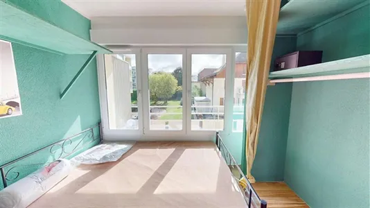 Rooms in Saint-Julien-en-Genevois - photo 2
