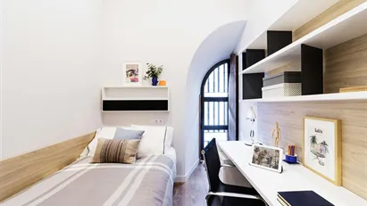 Room for rent in Alcalá de Henares, Comunidad de Madrid