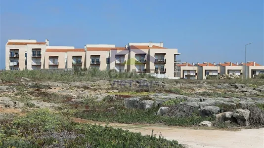 Apartments in Peniche - photo 2