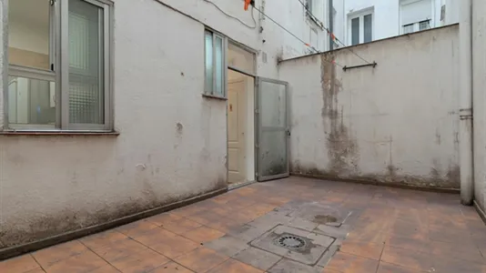 Rooms in Madrid Chamberí - photo 9