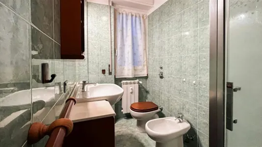 Rooms in Milano Zona 8 - Fiera, Gallaratese, Quarto Oggiaro - photo 4