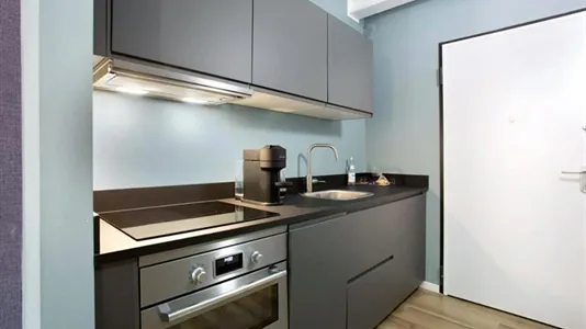 Apartments in Milano Zona 8 - Fiera, Gallaratese, Quarto Oggiaro - photo 2