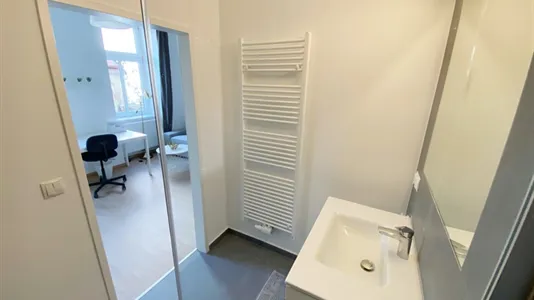 Rooms in Wien Ottakring - photo 9