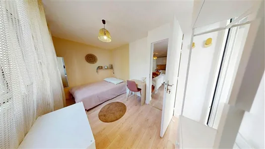 Rooms in Bordeaux - photo 2
