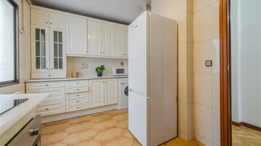 Rooms in Madrid Retiro - photo 7