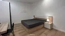 Room for rent, Barcelona Eixample, Barcelona, &lt;span class=&quot;blurred street&quot; onclick=&quot;ProcessAdRequest(14335185)&quot;&gt;&lt;span class=&quot;hint&quot;&gt;See streetname&lt;/span&gt;[xxxxxxxxxxxxx]&lt;/span&gt;