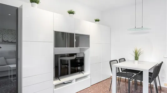 Apartments in Barcelona Eixample - photo 6