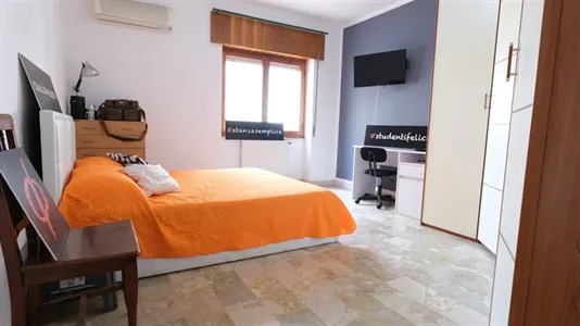 Rooms in Sassari - photo 8