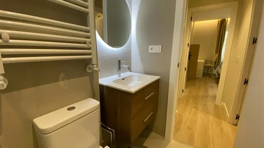 Rooms in Madrid Retiro - photo 7