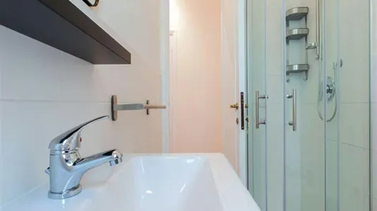 Rooms in Roma Municipio II – Parioli/Nomentano - photo 8