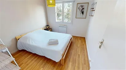 Room for rent in Grenoble, Auvergne-Rhône-Alpes