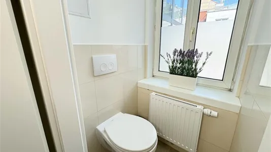 Rooms in Wien Mariahilf - photo 8