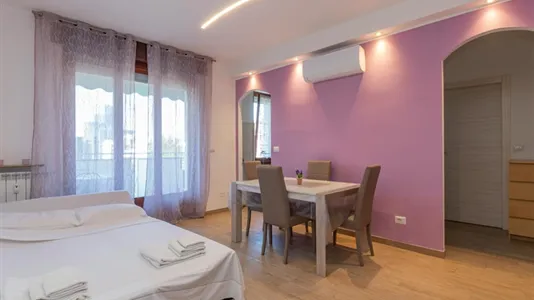 Apartments in Milano Zona 8 - Fiera, Gallaratese, Quarto Oggiaro - photo 4