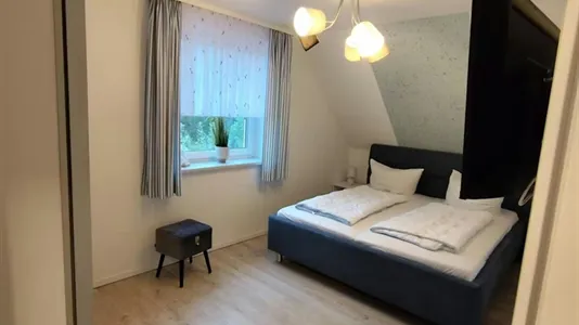 Apartments in Northwestern Mecklenburg - photo 3