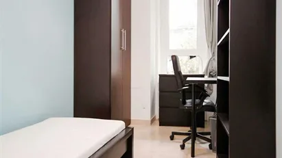 Room for rent in Milano Zona 5 - Vigentino, Chiaravalle, Gratosoglio, Milan