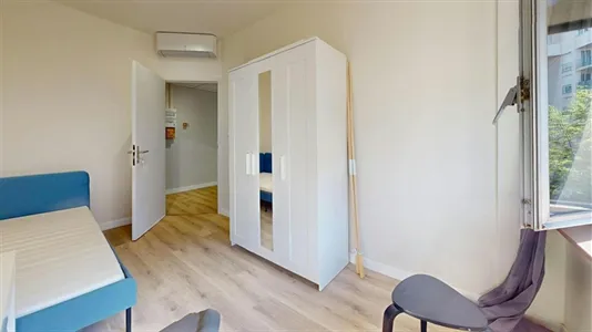 Rooms in Lyon - photo 4