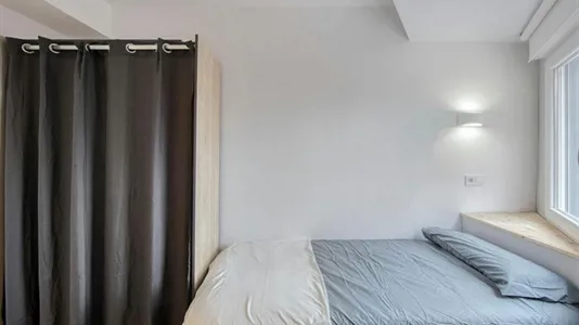 Rooms in Oviedo - photo 3