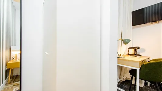 Rooms in Madrid Chamberí - photo 4